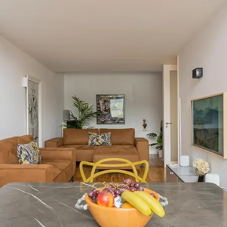 Insight River View - Pool & Garage