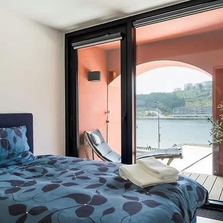 Apartment Insight River View - Pool & Garage *